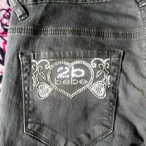 Jeans..2b Bebe.. Size 28